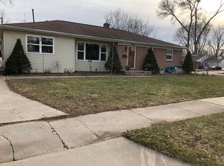 1426 Mayfair St, De Pere, WI 54115