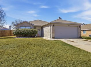 205 Comanche Trl, Krum, TX 76249