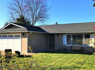2987 Lazy Creek Dr, Medford, OR 97504