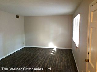 407 W White St APT 08, Champaign, IL