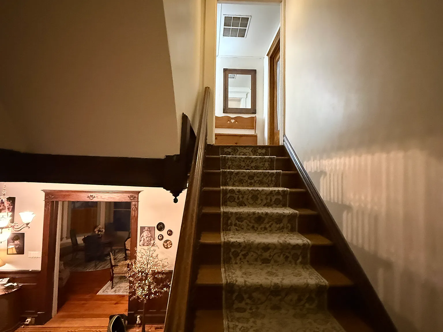 3 bed, 1100 sqft, $1,900 — Photo 3