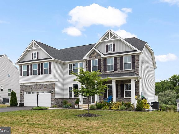 4th image of 109 Decatur Cir