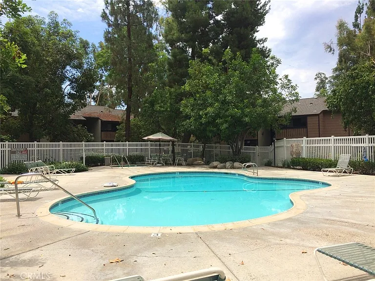 20702 El Toro Rd — Photo 11