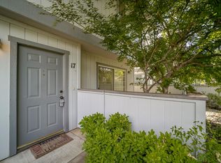 200 Ridgetop Dr APT 17, Redding, CA 96003