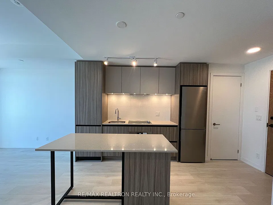 7950 Bathurst St #B-0910