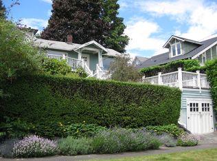 1307 33rd Ave S, Seattle, WA 98144