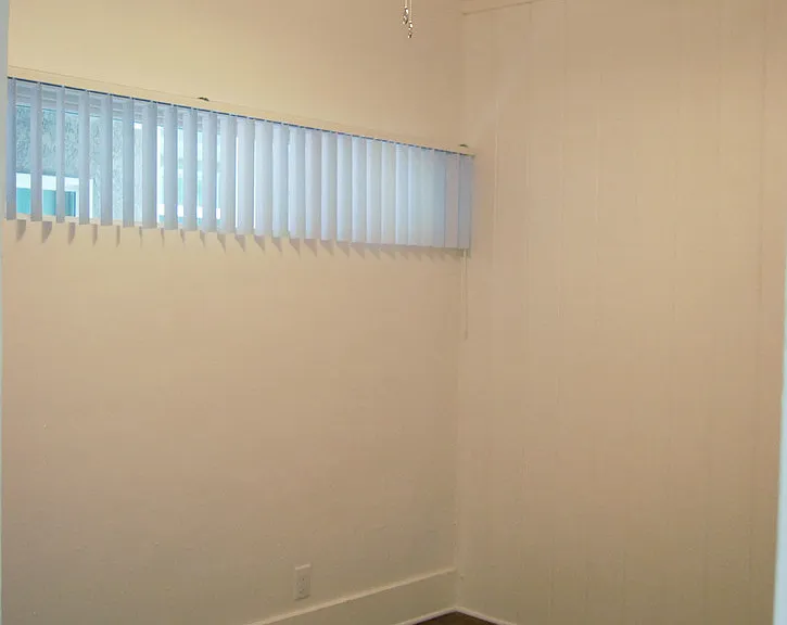 3817 E Livingston Dr — Photo 36