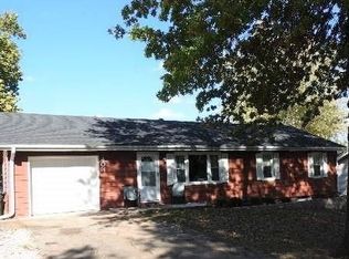 403 Benjamin Dr, Warrensburg, MO 64093