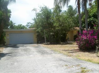 592 NW 7th St, Boca Raton, FL 33432