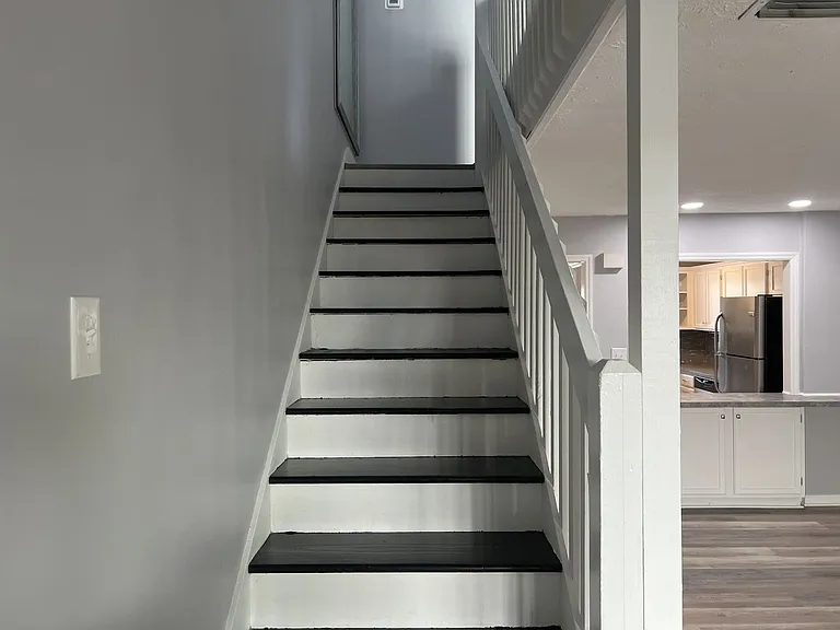3400 N Oak St #5 — Photo 13