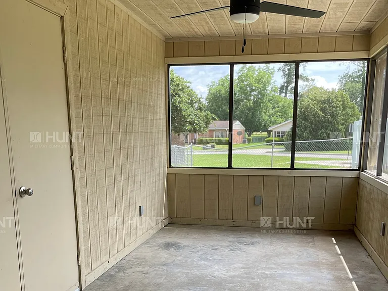 1666B Lunar Ct — Photo 14