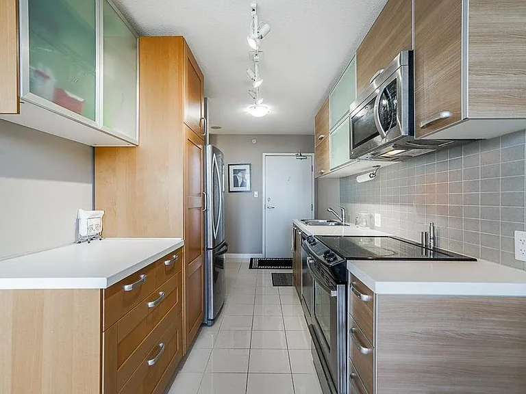 9981 Whalley Blvd #2105 — Photo 8