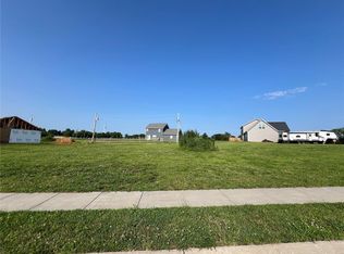 1655 Redbud Ln, Perryville, MO 63775