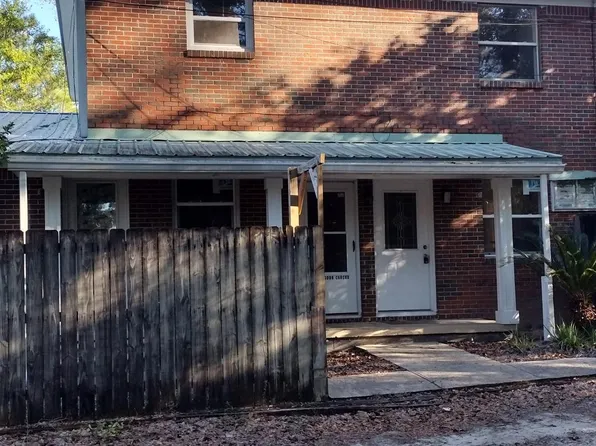 99 Hill St #5, Defuniak Springs, FL 32435
