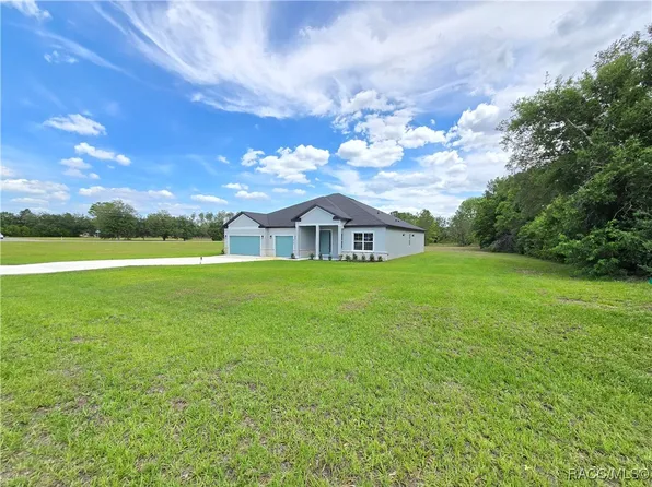 814 E Bismark St, Hernando, FL 34442