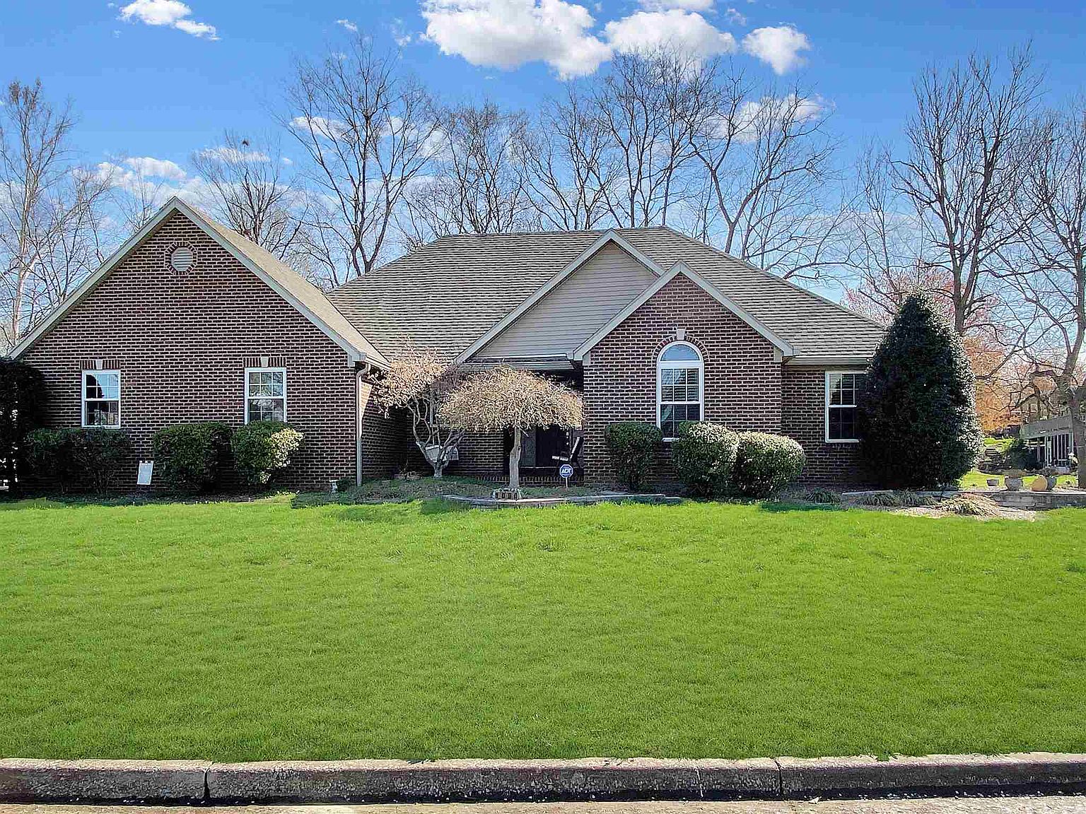 1000 Pleasant Valley Dr Mount Vernon In 47620 Zillow