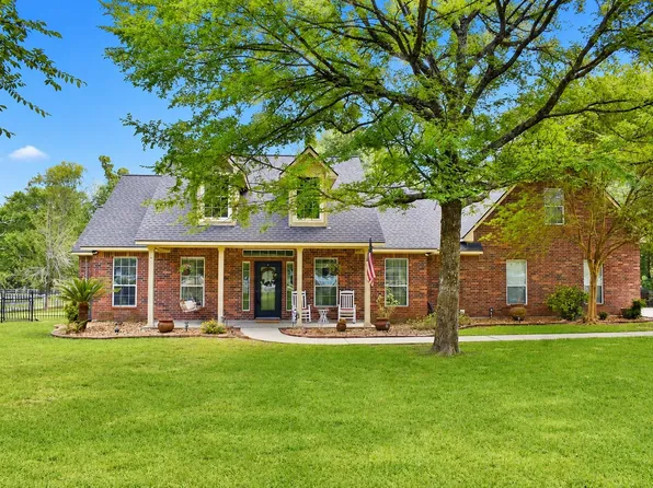 9072 Grand Lake Estates Dr, Montgomery, TX 77316