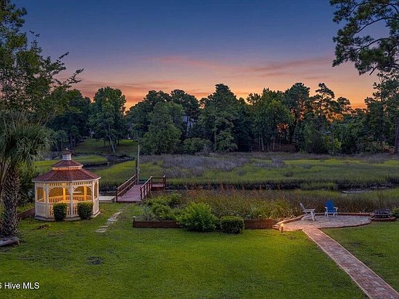 3rd image of 609 Sawgrass Road