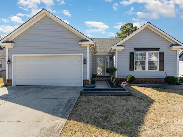 9415 Melanie Thompson Dr, Charlotte, NC 28213