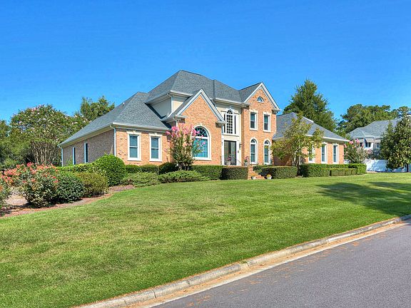 4th image of 612 Medinah Dr