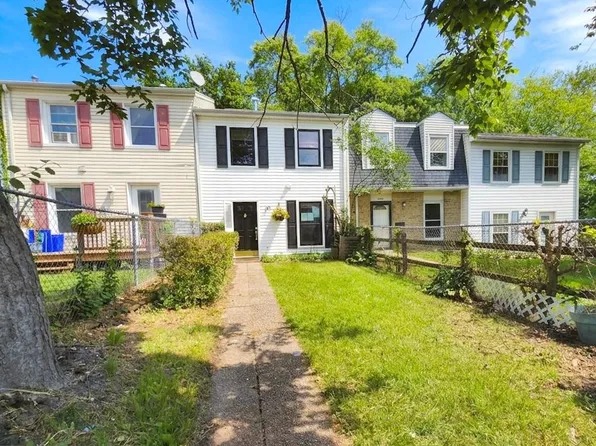 1005 Waterside Ct, Edgewood, MD 21040