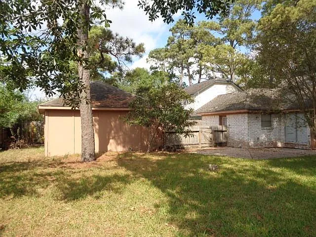 12607 Big Stone Dr — Photo 24