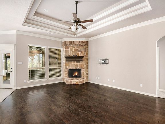 4th image of 136 Flying Diamond Dr