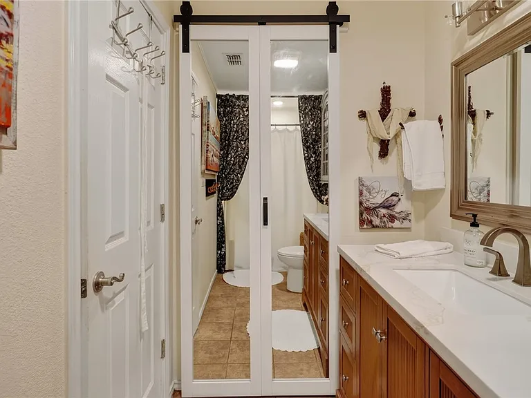 72 Augusta Cir — Photo 19