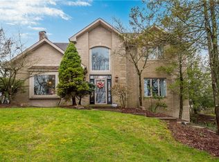 2118 Adams Dr, Clairton, PA 15025