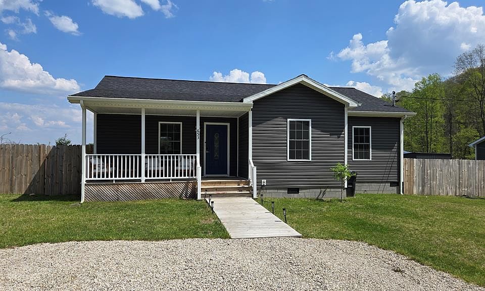 1st image of 653 Sullivan Rd