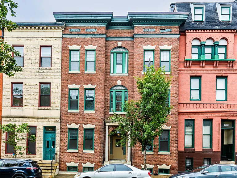1720 Saint Paul St — Photo 17