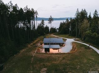 717 Walkers Hook Rd, Salt Spring, BC V8K1N5