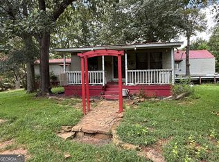 110 County Road 481, Collinsville, AL 35961