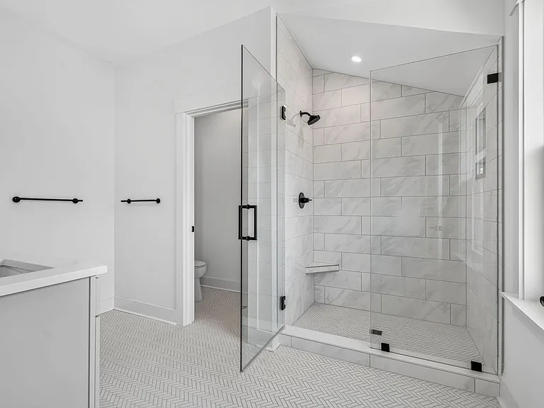 405 Oak Hammock Ct — Photo 41