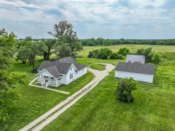 10657 NW Butler Rd, Whitewater, KS 67154