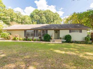 2496 Moore Rd, Germantown, TN 38138