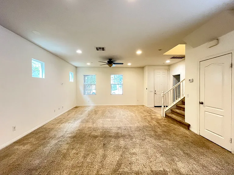14601 Serenade Dr — Photo 11