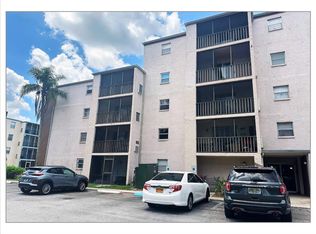5541 Bay Blvd APT 310, Port Richey, FL 34668
