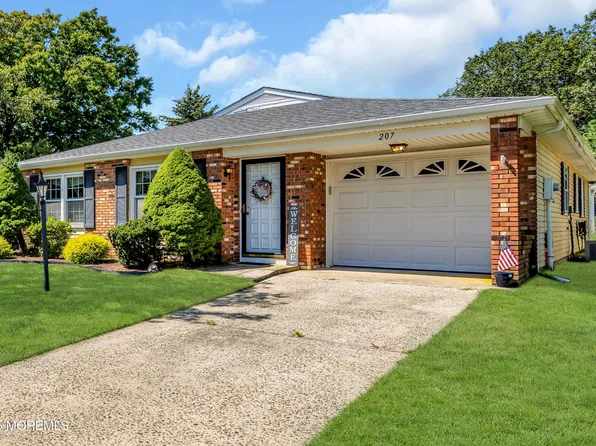 207 Lions Head Boulevard S, Brick, NJ 08723