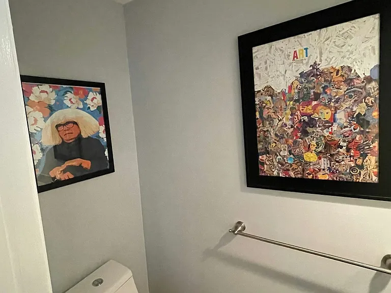 Large 1/2 BATH