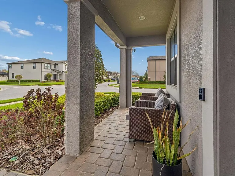 19328 Breynia Dr — Photo 5