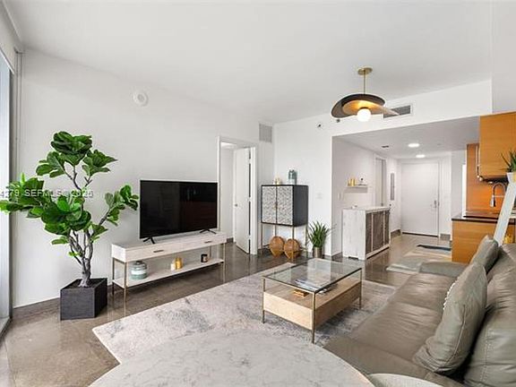 3rd image of 465 Brickell Ave APT 2604