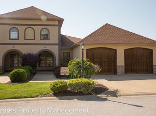 138 Fieldstone Dr, Hollister, MO 65672