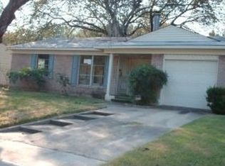 2580 Springvale Ln, Farmers Branch, TX 75234