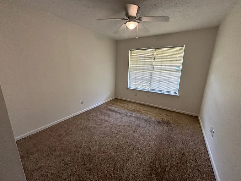 2838 Jody Ln — Photo 11