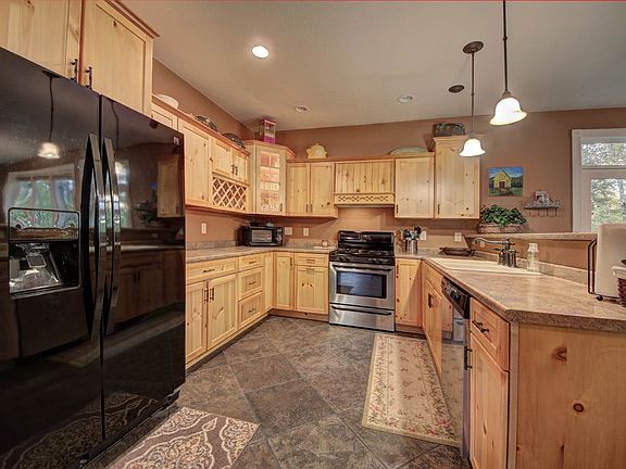 4th image of W8652 Kimberly Ln