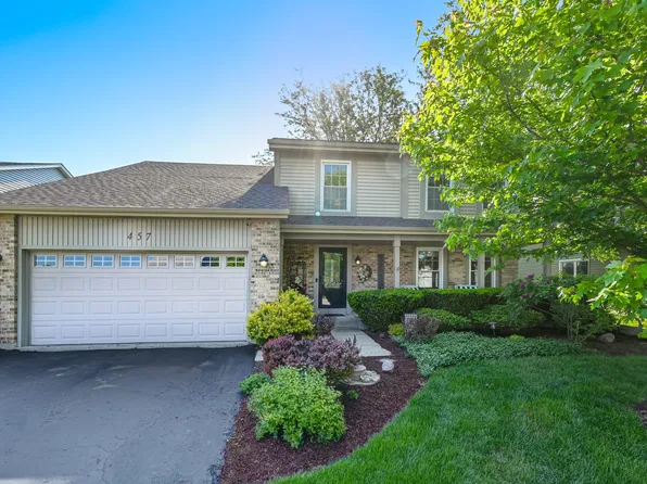 457 Stonewood Cir, Carol Stream, IL 60188