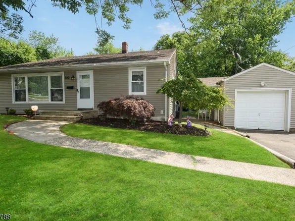 700 Vosseller Ave, Bound Brook, NJ 08805