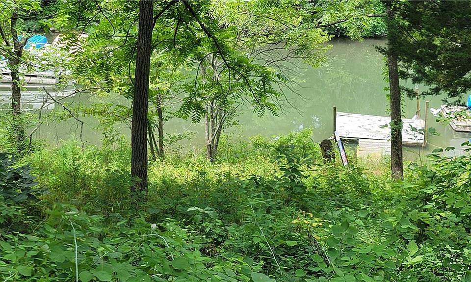 233 E Sugar Lake Dr, Mound City, KS 66056 MLS 2438874 Zillow