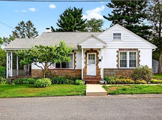 303 Baylor Rd, Watsontown, PA 17777